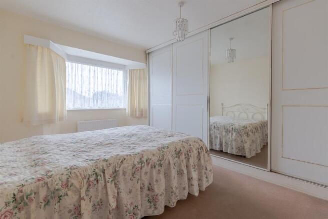 2 bed Bungalow for sale Image 6