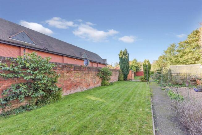 11 Derby Road, Ashby
