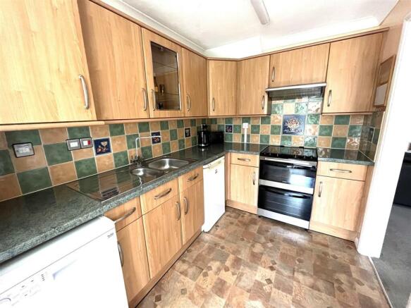 Fitted Kitchen