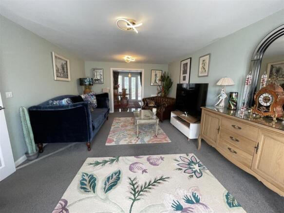 sitting room.JPG