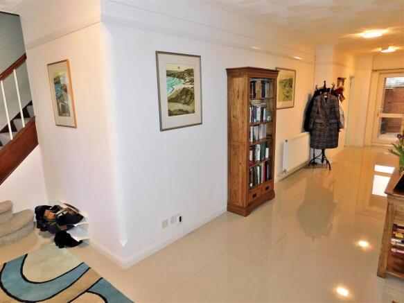 RECEPTION HALL.JPG