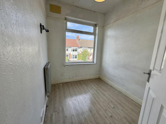 3 bed Terraced for sale Image 12