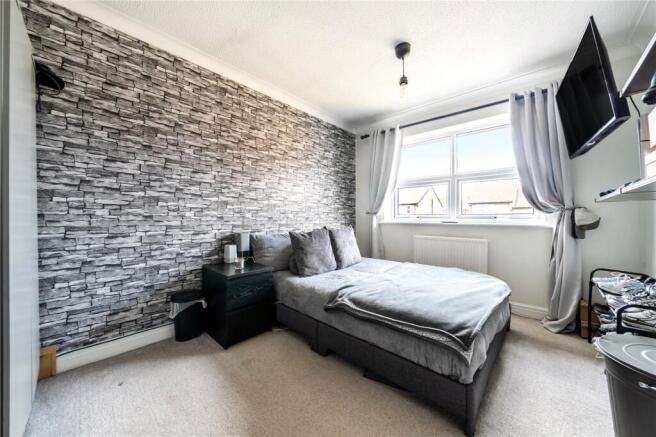 4 bed Detached for sale Image 6