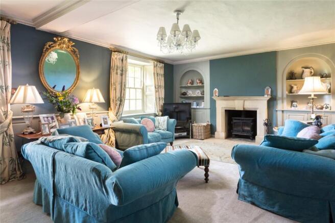 10 bed Detached for sale Image 11