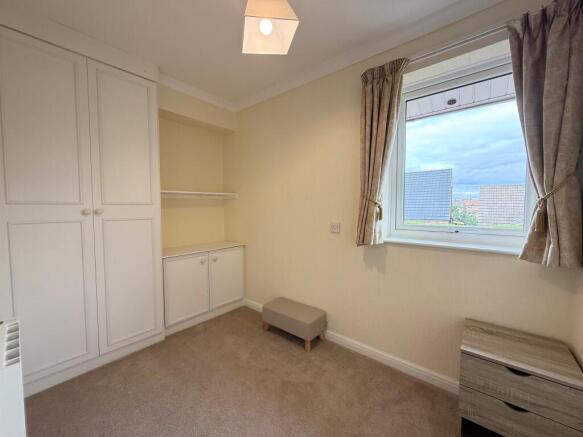 2 bed Apartment for sale Image 6