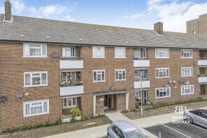 1, Suffolk Court, Newbury Park, Ilford IG3 8JQ