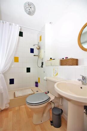 En-Suite to Ma...