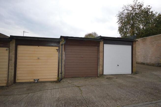 Garage En-Bloc