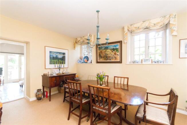 Lving/Dinign Room