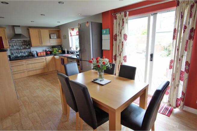 Kitchen / Diner