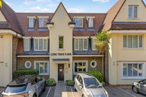 38, Blagdens Lane, London N14 6DG