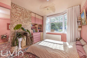5, The Gardens, Whitehorse Lane, South Norwood, London SE25 6UN