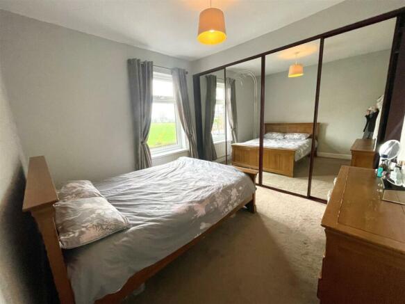 BED 1.jpg