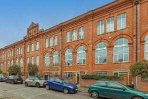 11, Cowper Street, Leicester LE2 6ES