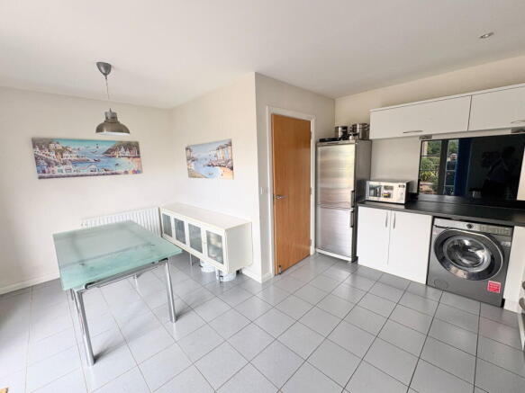 Pavilion Way, Gosport, PO12 1FE photo 4