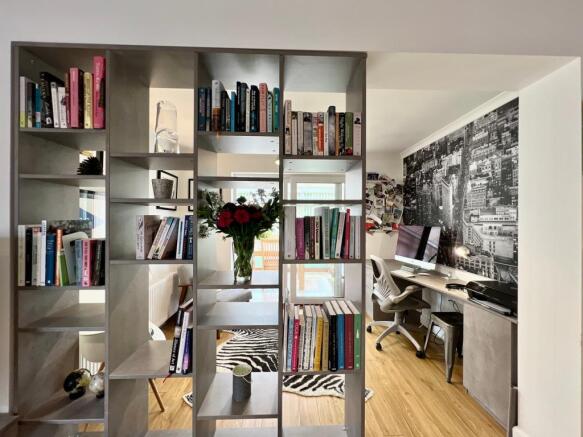Photo 9