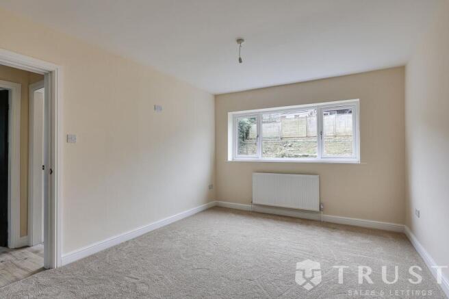2 bed Semi-Detached Bungalow for sale Image 10