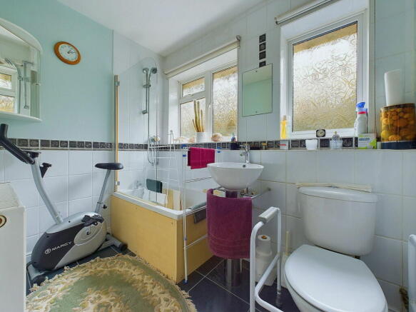 Photo 9