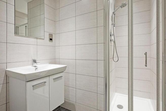 4 bed Terraced for sale Image 6