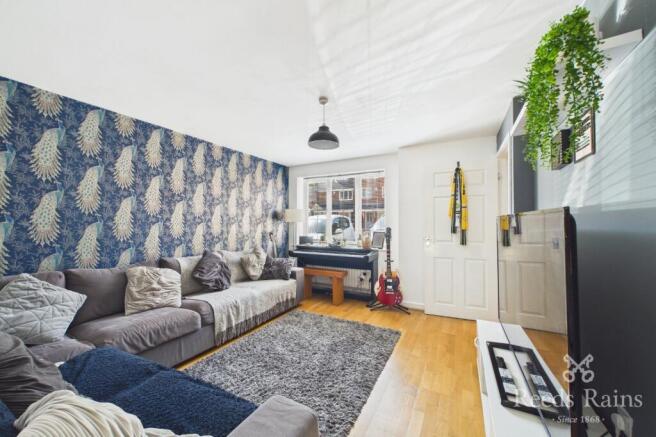 3 bed Terraced for sale Image 4