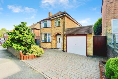 Heathgate Close, Birstall, LE4