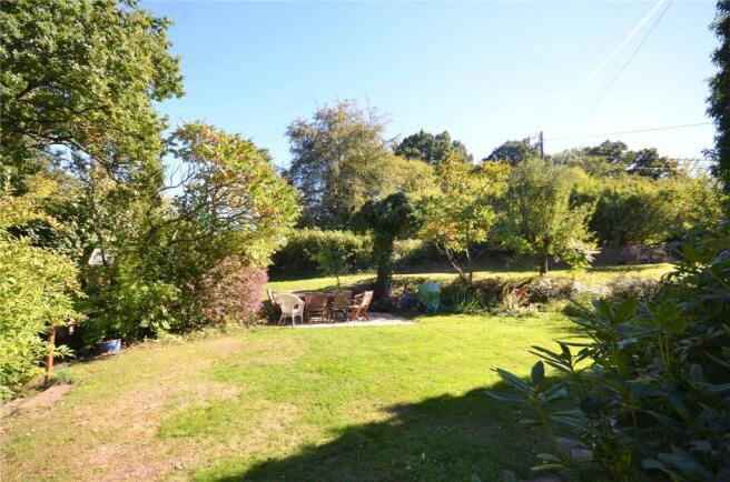 Garden Side / Rear