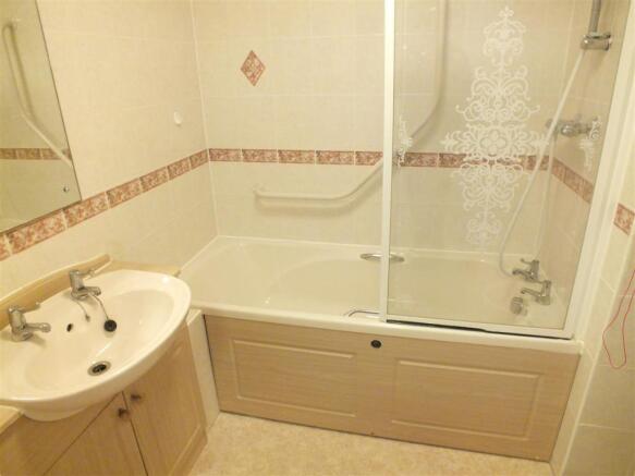 5 GARDEN BATH.jpg