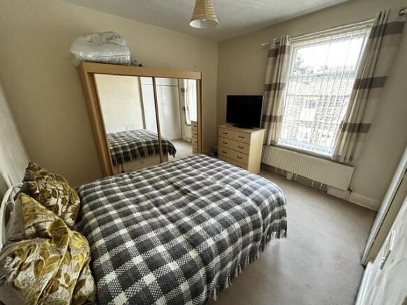 2 bed Terraced for sale Image 6
