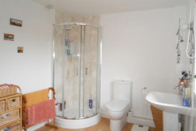 En-Suite Bathroom
