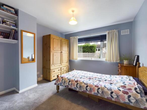 Bedroom 2..jpg