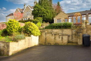 1, Kingsmoor Cottages, The Ley, Corsham SN13 8PE