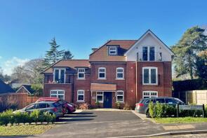 Flat 2, Woodland View, Lower Blandford Road, Poole BH18 8NU