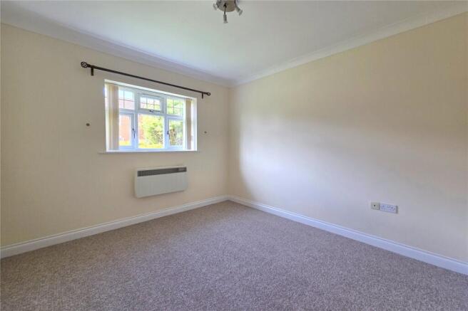 2 bed Apartment for sale Image 7