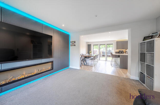 676c6e70-a7dc-4fd...