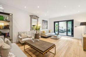 Flat 22, Belgravia House, Halkin Place, London SW1X 8JF