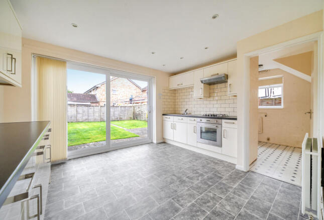 1365694-18-68ecfc...