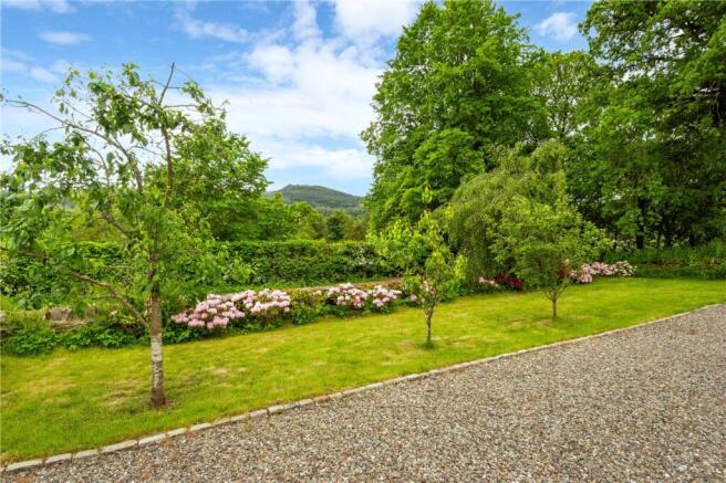 Garden & Grounds