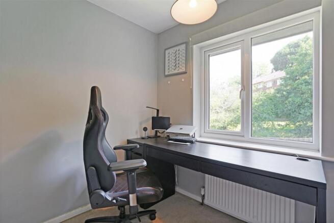 3 bed Semi-Detached for sale Image 12