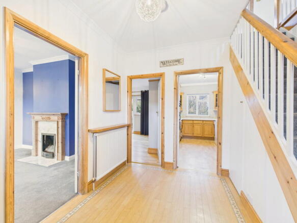 Worthing Road, Horsham, West Sussex photo 4