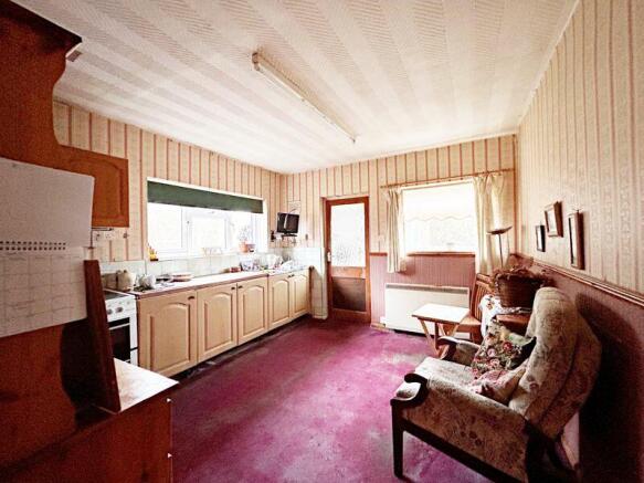 Kitchen/Dining