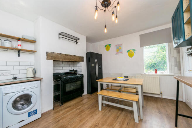 2 bed Semi-Detached for sale Image 10