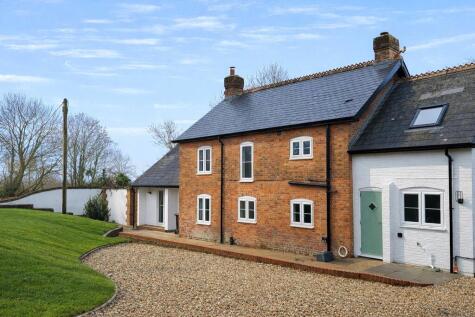 Hillside Cottage, Haccups Lane, Michelmersh, Romsey, SO51