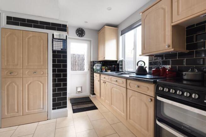 Kitchen shot 2