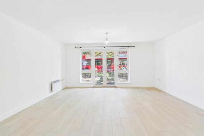 Living Room / Kitche