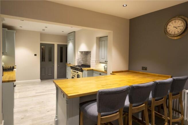 6 bed Terraced to rent Image 12