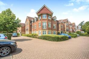 Flat 12, 2 4 Beechfield Court, Grandfield Avenue, Watford WD17 4UE