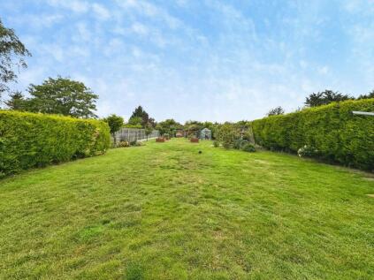 Dumont Avenue, St. Osyth, Clacton-on-Sea