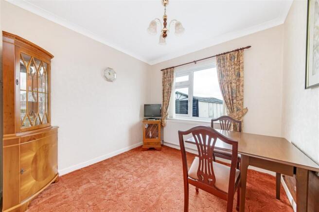 dining room.jpg
