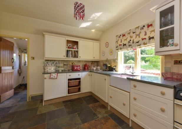 kitchen 1.jpeg
