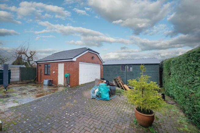 1 Longstone Lane-033.jpg